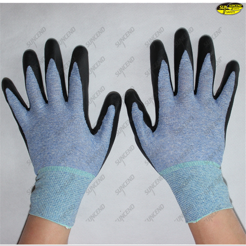 Micro foam black nitrile coated gloves for light industry