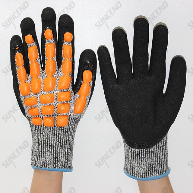 Sandy Nitrile Palm Coated HPPE Liner Anti-vibration And Anti-cut Gloves